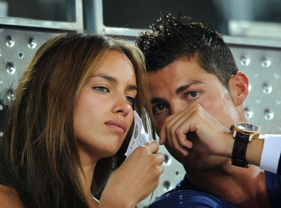 خطيبة رونالدو ترفع نخب اسبانيا وتقول: الروسيات خطيرات!!  صورة رقم 2