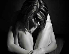 القبض على شاب هدد فتاة كي ترسل له صورها وهي منزوعة!! صورة رقم 1