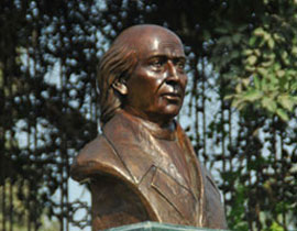 نصب تمثال البطل المكسيكي نصب تمثال البطل المكسيكي