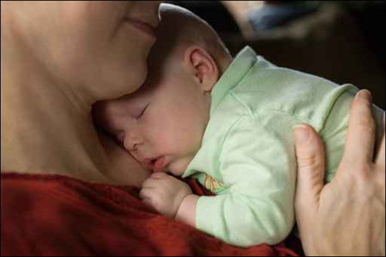 أنجبت مولودها في النظارة بعد توقيفها بتهمة حيازة المخدرات! صورة رقم 1