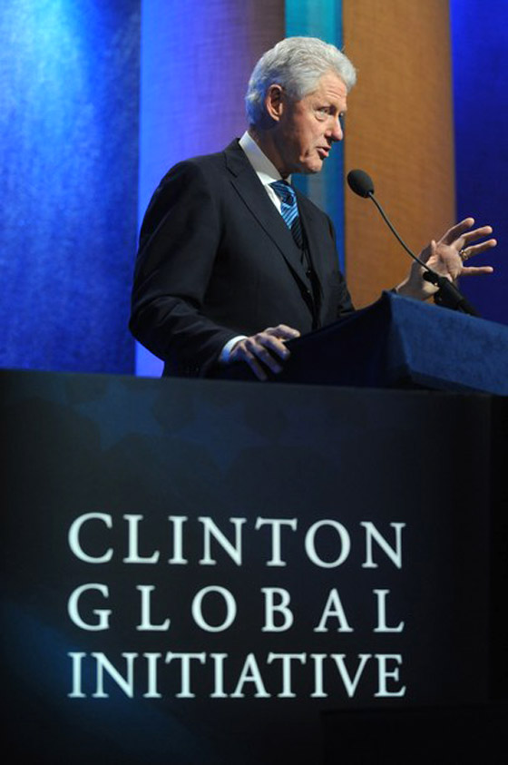 بيل كلينتون يحصل على 291 تعهد لمعالجة المحن العالمية!!        صورة رقم 11