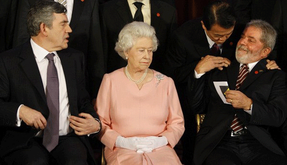 الحكومة البريطانية ترفض طلب ملكة البلاد في تدفئة القصور!  صورة رقم 8