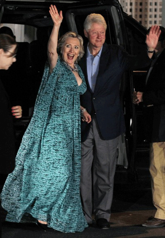 اوباما لكلينتون: حتى الآن لا اعلم كيف اقنعت ميشيل بالزواج بي  صورة رقم 11