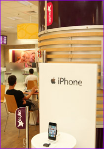 البدء بتسويق الآيفون 4 في سلكوم صورة رقم 1