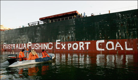 إغلاق أكبر ميناء للفحم في العالم لتسليط الضوء على مشكلة مناخية صورة رقم 5