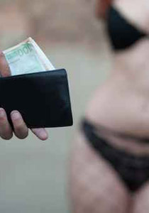 جزيرة لفجور المراهقات بالفيليبين وقسيسها لا يملك غير الدعاء! صورة رقم 2