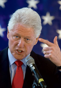 بيل كلينتون.. حبيب الجماهير!!  صورة رقم 1