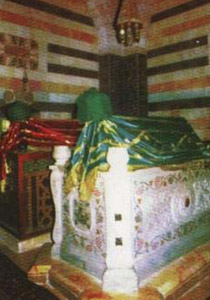 الرسومات على جدران ضريح في مصر تجذب حشود غفيرة!! صورة رقم 1