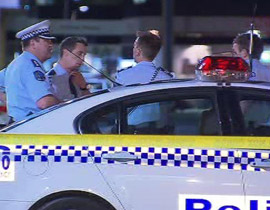 مسابقة ملكة جمال تتحوّل إلى حرب شوارع في أستراليا! صورة رقم 1 مسابقة ملكة جمال تتحوّل إلى حرب شوارع في أستراليا! صورة رقم 1