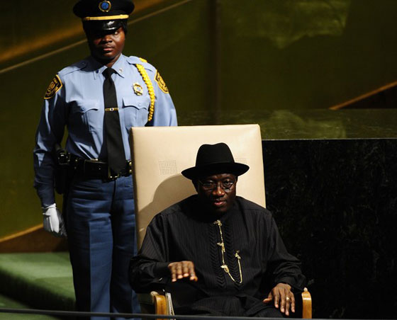 حظاً سعيداً أول رئيس دولة يستخدم الفيس بوك للانتخابات!  صورة رقم 7