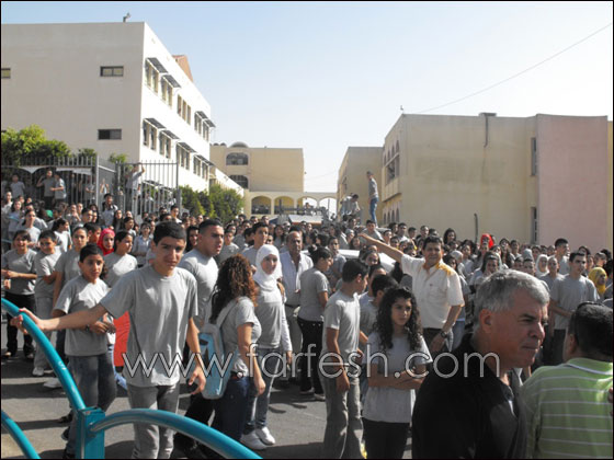 عين ماهل: مواجهات الأمس تزيدنا إصرارا على رفض المديرة  صورة رقم 5