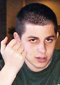 وزارة المواصلات لشاليط: اما ان تجدد رخصة القيادة او تفقدها! صورة رقم 1 وزارة المواصلات لشاليط: اما ان تجدد رخصة القيادة او تفقدها! صورة رقم 1