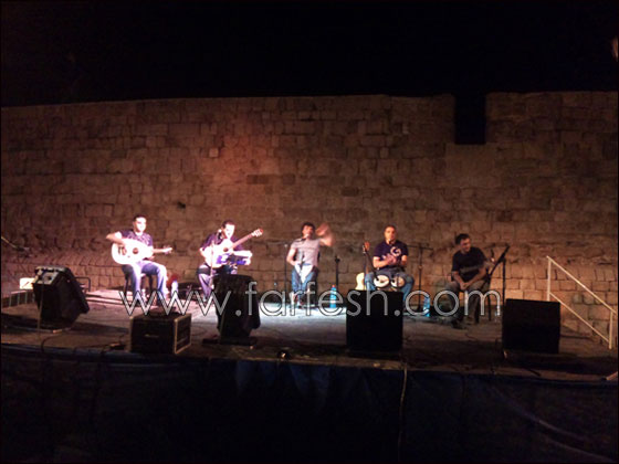 المئات يشاركون في فعاليات منصة الفن العربي في عكا  صورة رقم 16