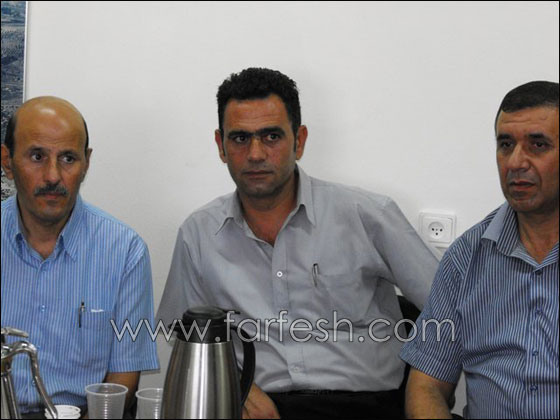 اجتماع طارئ في عين ماهل وانتظام الدراسة فيها اليوم  صورة رقم 5