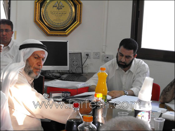 اجتماع طارئ في عين ماهل وانتظام الدراسة فيها اليوم  صورة رقم 7