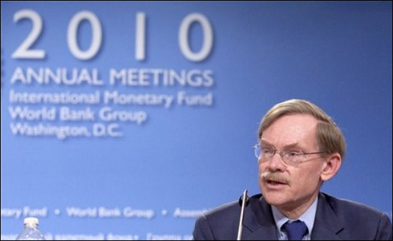 آن هيثواي تساعد البنك الدولي لجمع التبرعات! صورة رقم 4 آن هيثواي تساعد البنك الدولي لجمع التبرعات! صورة رقم 4