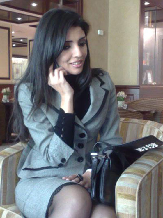 الشيخ البشر: نادين البدير تدعو للفجور ويجب سحب جنسيتها  صورة رقم 3