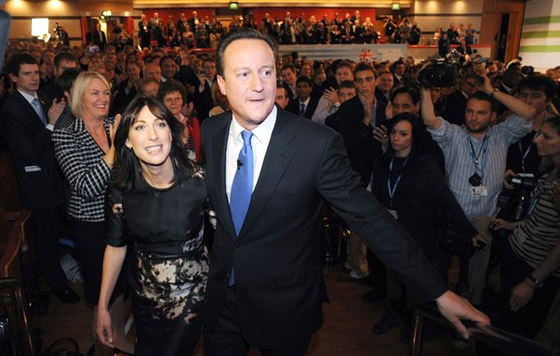 السفراء العرب يقاطعون خطاب كاميرون لعدم قدومه للعشاء!!        صورة رقم 6