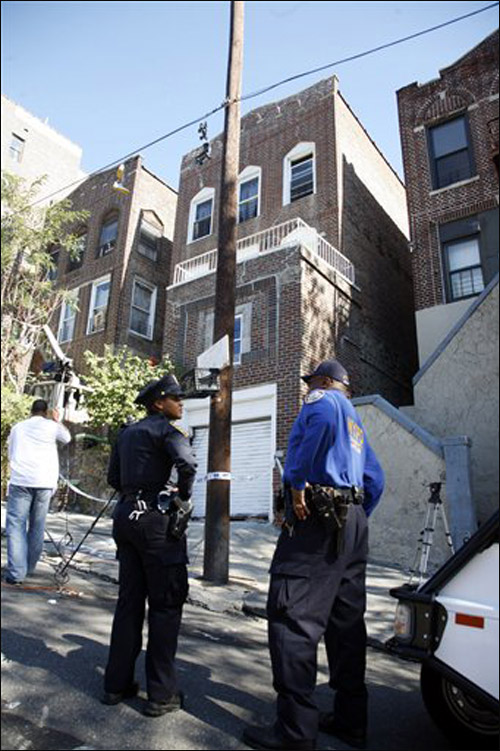 نيويورك: يهتكون عرض المثليين بشكل فاحش ويحسبون ضربهم حلال  صورة رقم 4