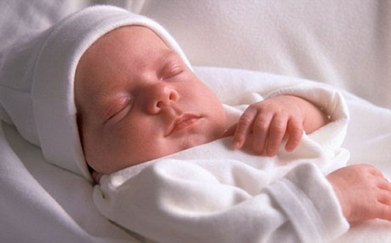 خرق طبي.. ولادة جنين جمد منذ 20 عاما!  صورة رقم 1