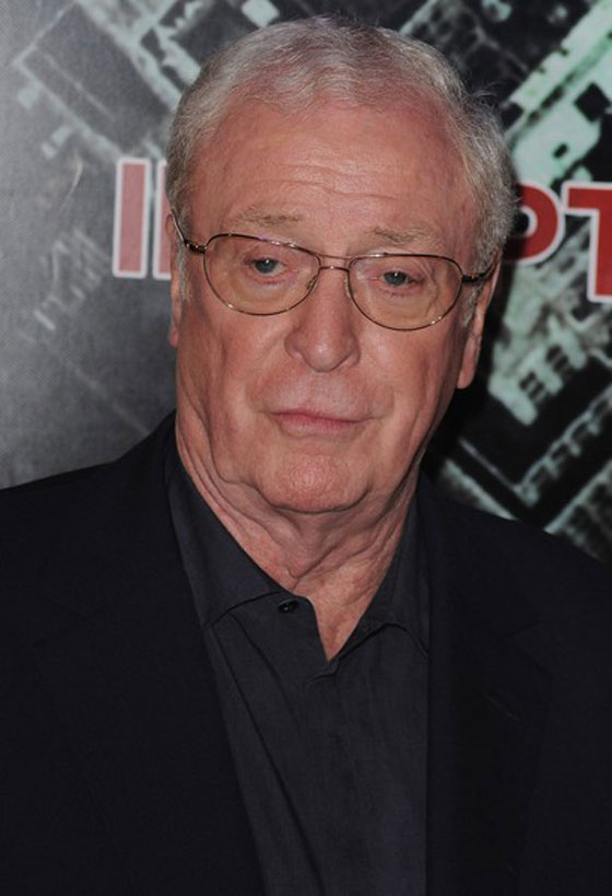 مايكل كين يعترف: أقنعت أحد الأطباء بقتل والدي.. رحمة!  صورة رقم 7