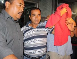 تركا ابنة الأشهر في الحضانة.. ليغتصبها ابن المسؤول!! صورة رقم 1