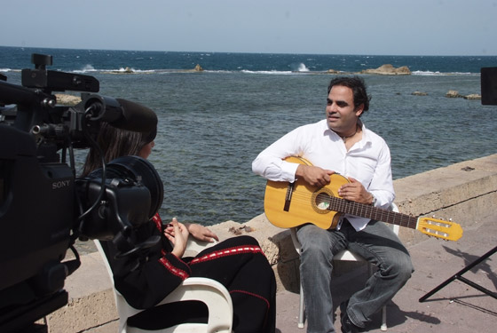 ظريف الطول.. في التلفزيون الفلسطيني الساعة 8:30! صورة رقم 2 ظريف الطول.. في التلفزيون الفلسطيني الساعة 8:30! صورة رقم 2