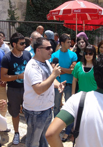 هذا السبت الحلقة الثالثة من مسابقة الغناء عرفزيون والمنافسة تشتد! صورة رقم 1 هذا السبت الحلقة الثالثة من مسابقة الغناء عرفزيون والمنافسة تشتد! صورة رقم 1