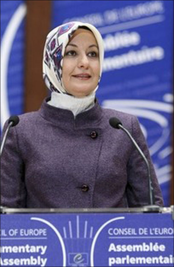 الرئيس التركي يفرض الحجاب بحفلته صورة رقم 14 الرئيس التركي يفرض الحجاب بحفلته صورة رقم 14