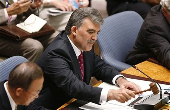 الرئيس التركي يفرض الحجاب بحفلته صورة رقم 12 الرئيس التركي يفرض الحجاب بحفلته صورة رقم 12