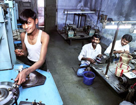 الهند تطلق بورصة جديدة لتداول الماس! صورة رقم 1 الهند تطلق بورصة جديدة لتداول الماس! صورة رقم 1