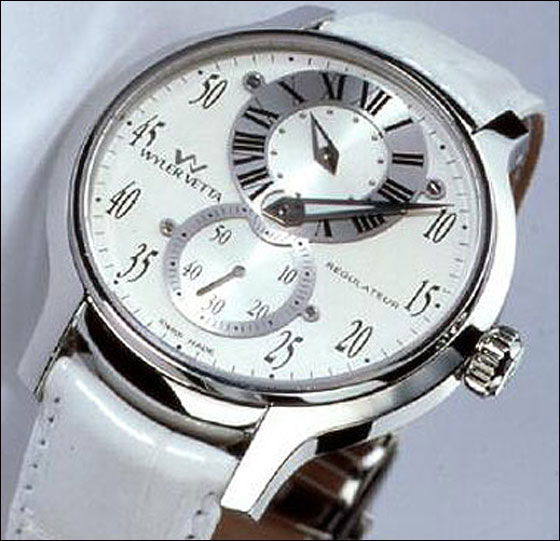 مجموع هدايا بلير خلال توليه رئاسة بريطانيا بلغ 76! صورة رقم 4 مجموع هدايا بلير خلال توليه رئاسة بريطانيا بلغ 76! صورة رقم 4