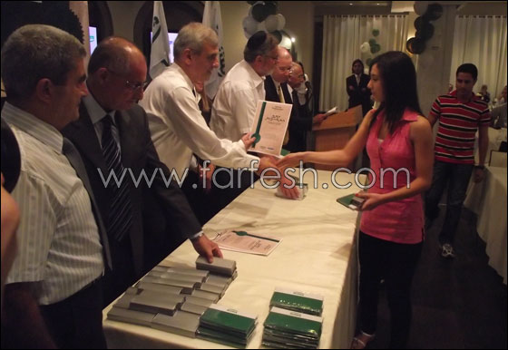 مركنتيل يقدم 72 منحة ويحتفل بـ مركنتيل يقدم 72 منحة ويحتفل بـ