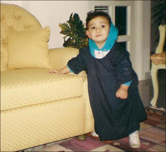 اعجوبة: زيت متدفق من تمثال مار شربل يشفي طفل من مرضه! صورة رقم 3 اعجوبة: زيت متدفق من تمثال مار شربل يشفي طفل من مرضه! صورة رقم 3