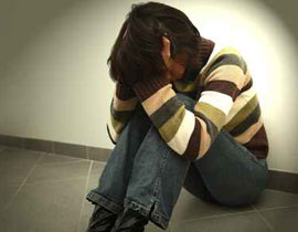 عجزت عن حفظ القصيدة.. فضربتها والدتها حتى الموت!! صورة رقم 1