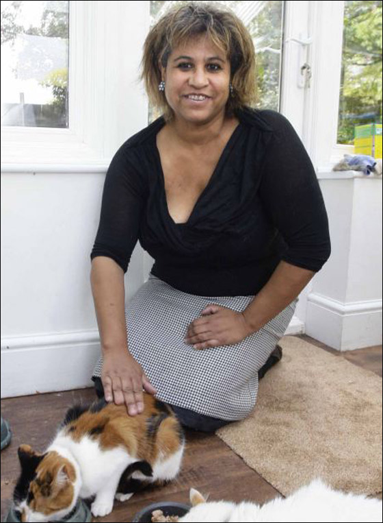 زوجة مشرع بريطاني تمثل امام المحكمة بتهمة سرقة قطة!  صورة رقم 3