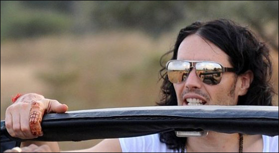 الكوميدي راسل براند يتزوج كاتي بيري ولكن.. في محمية للنمور صورة رقم 12 الكوميدي راسل براند يتزوج كاتي بيري ولكن.. في محمية للنمور صورة رقم 12