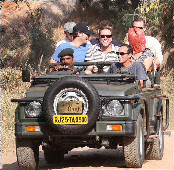 الكوميدي راسل براند يتزوج كاتي بيري ولكن.. في محمية للنمور صورة رقم 7 الكوميدي راسل براند يتزوج كاتي بيري ولكن.. في محمية للنمور صورة رقم 7