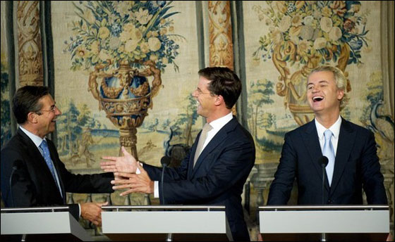 مدرّس.. وظيفة إضافية لرئيس الوزراء الهولندي! صورة رقم 11 مدرّس.. وظيفة إضافية لرئيس الوزراء الهولندي! صورة رقم 11