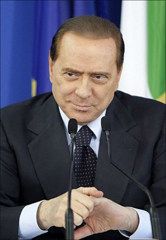 برلسكوني يصف 