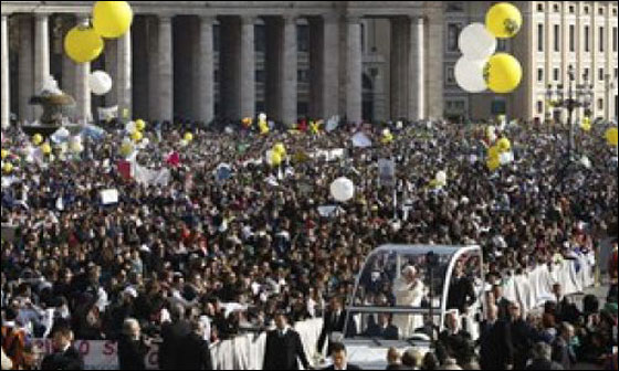 البابا: الحب كالسلعة التي تستهلك دون احترام الذات! صورة رقم 8 البابا: الحب كالسلعة التي تستهلك دون احترام الذات! صورة رقم 8