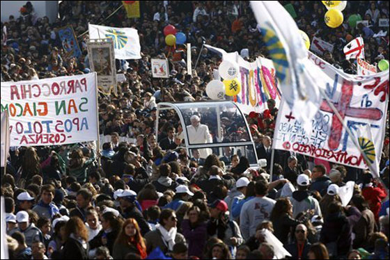 البابا: الحب كالسلعة التي تستهلك دون احترام الذات! صورة رقم 6 البابا: الحب كالسلعة التي تستهلك دون احترام الذات! صورة رقم 6