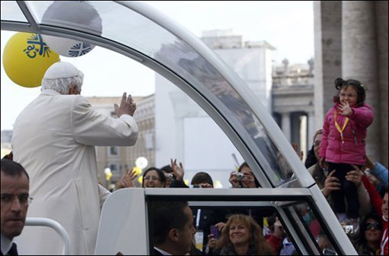 البابا: الحب كالسلعة التي تستهلك دون احترام الذات! صورة رقم 7 البابا: الحب كالسلعة التي تستهلك دون احترام الذات! صورة رقم 7