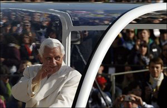 البابا: الحب كالسلعة التي تستهلك دون احترام الذات! صورة رقم 3 البابا: الحب كالسلعة التي تستهلك دون احترام الذات! صورة رقم 3