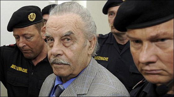 أشهر مغتصب.. فخور باغتصابه لابنته التي أكسبته الشهرة!!  صورة رقم 2