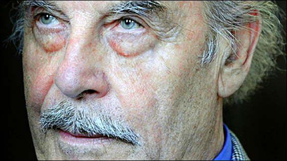 أشهر مغتصب.. فخور باغتصابه لابنته التي أكسبته الشهرة!!  صورة رقم 5