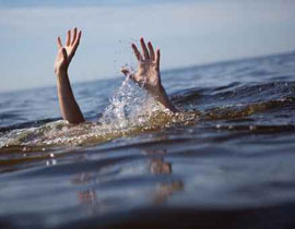 صبي تعرضت زميلته للمضايقة من قبل آخر فقتله ورمى به في النهر! صورة رقم 1