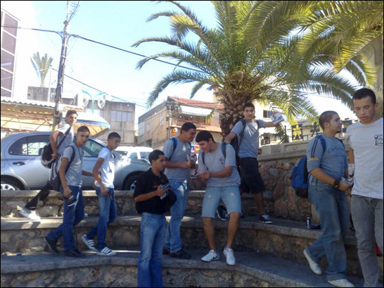 orange: كنا مع الثانويين بعرعرة وباقة وزيارتنا للمثلث يوم الأحد صورة رقم 5