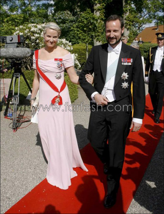 ولي عهد النرويج وعائلته يتحضران لإجازة لمدة شهرين!  صورة رقم 4