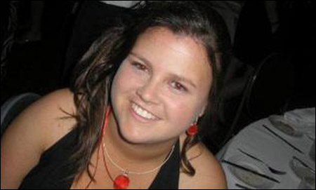 رفضوا طلبها للعمل بسبب لون بشرتها الفاتح! صورة رقم 1 رفضوا طلبها للعمل بسبب لون بشرتها الفاتح! صورة رقم 1